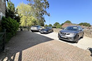 Photo 23- click for photo gallery